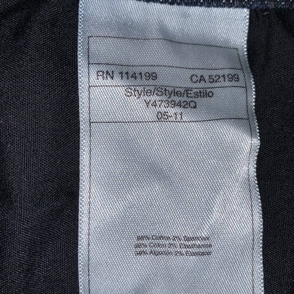 Roxy Jeans - Picture 6 of 9